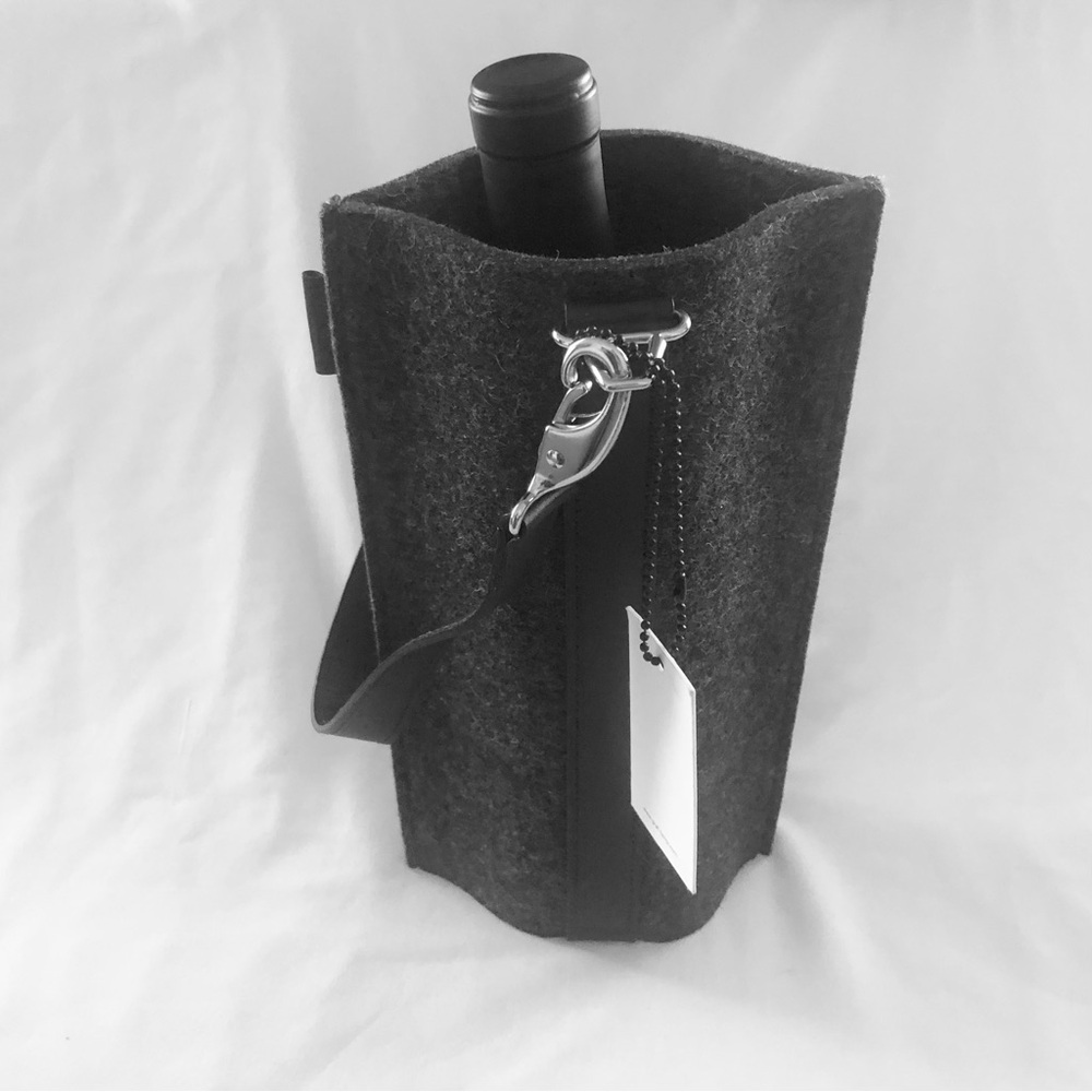 Graf Lantz Wine Bottle Bag Carrier Merino Wool USA Made